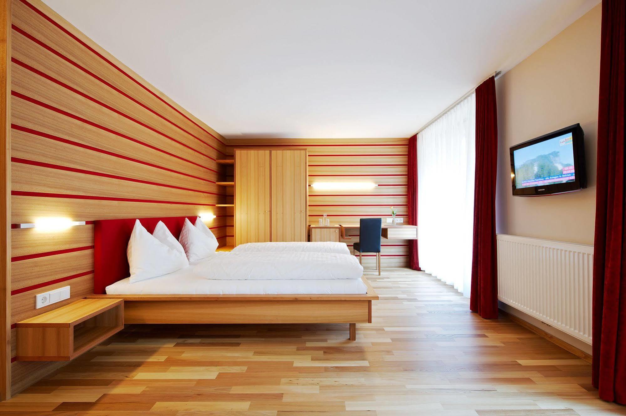 Hotel Kanisfluh Mellau Εξωτερικό φωτογραφία